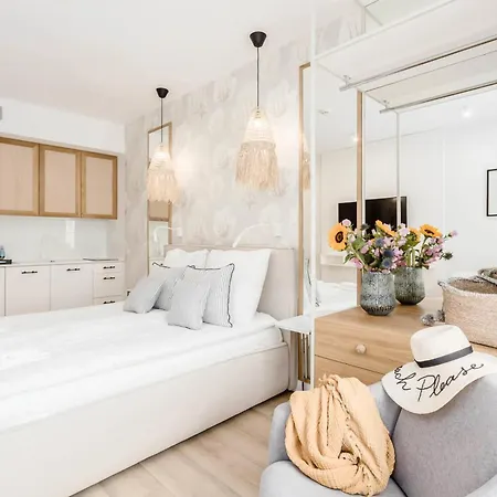 Aparthotel Chmielna 10 - Kompleks Deo - Old Town By Rent Like Gdansk